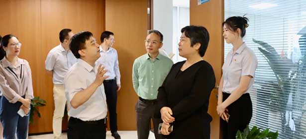 物產中大集團黨委委員、監(jiān)事長駱敏華率隊赴寧波公司開展主題教育調研